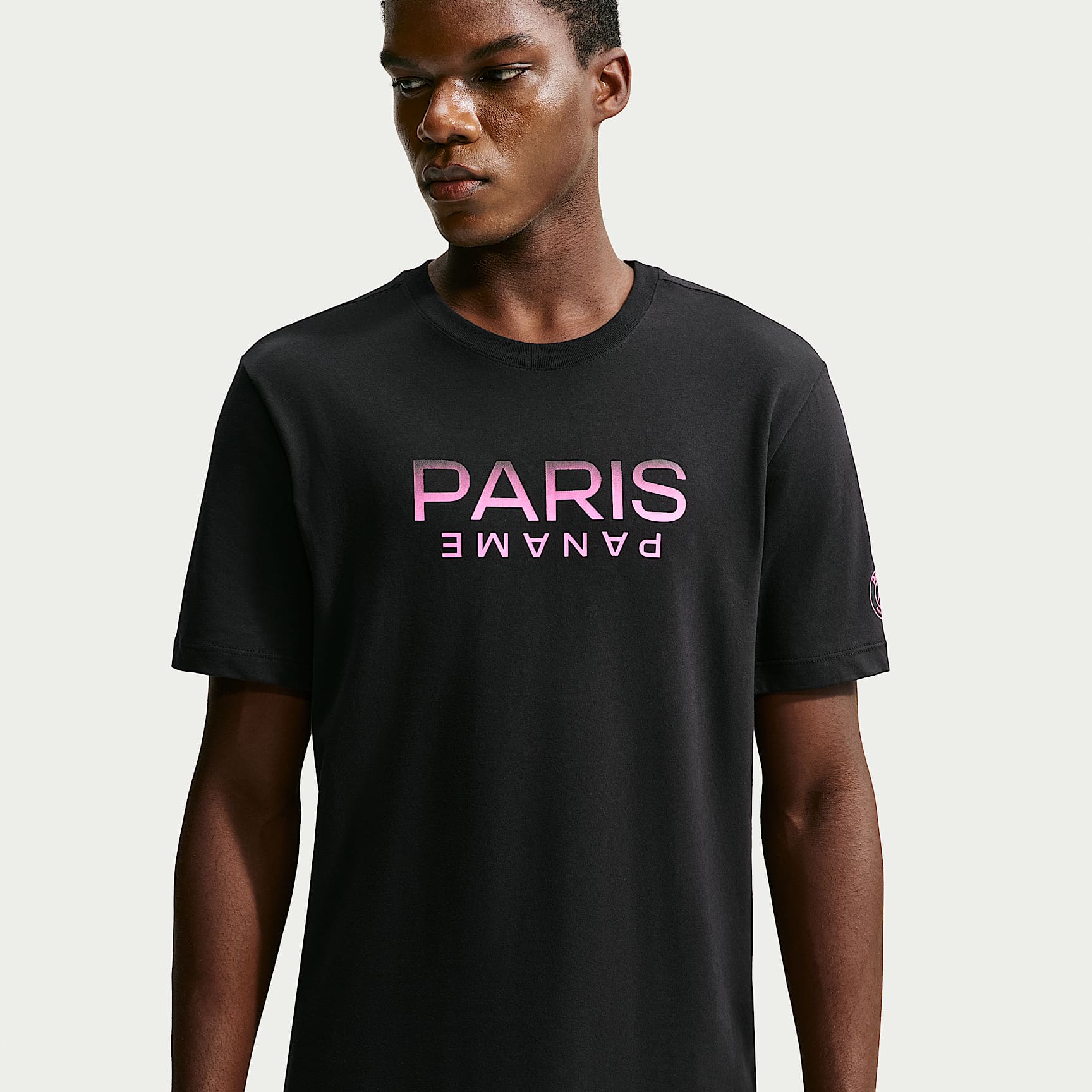 Paris Saint-Germain Men's Nike Football T-Shirt. Nike HR